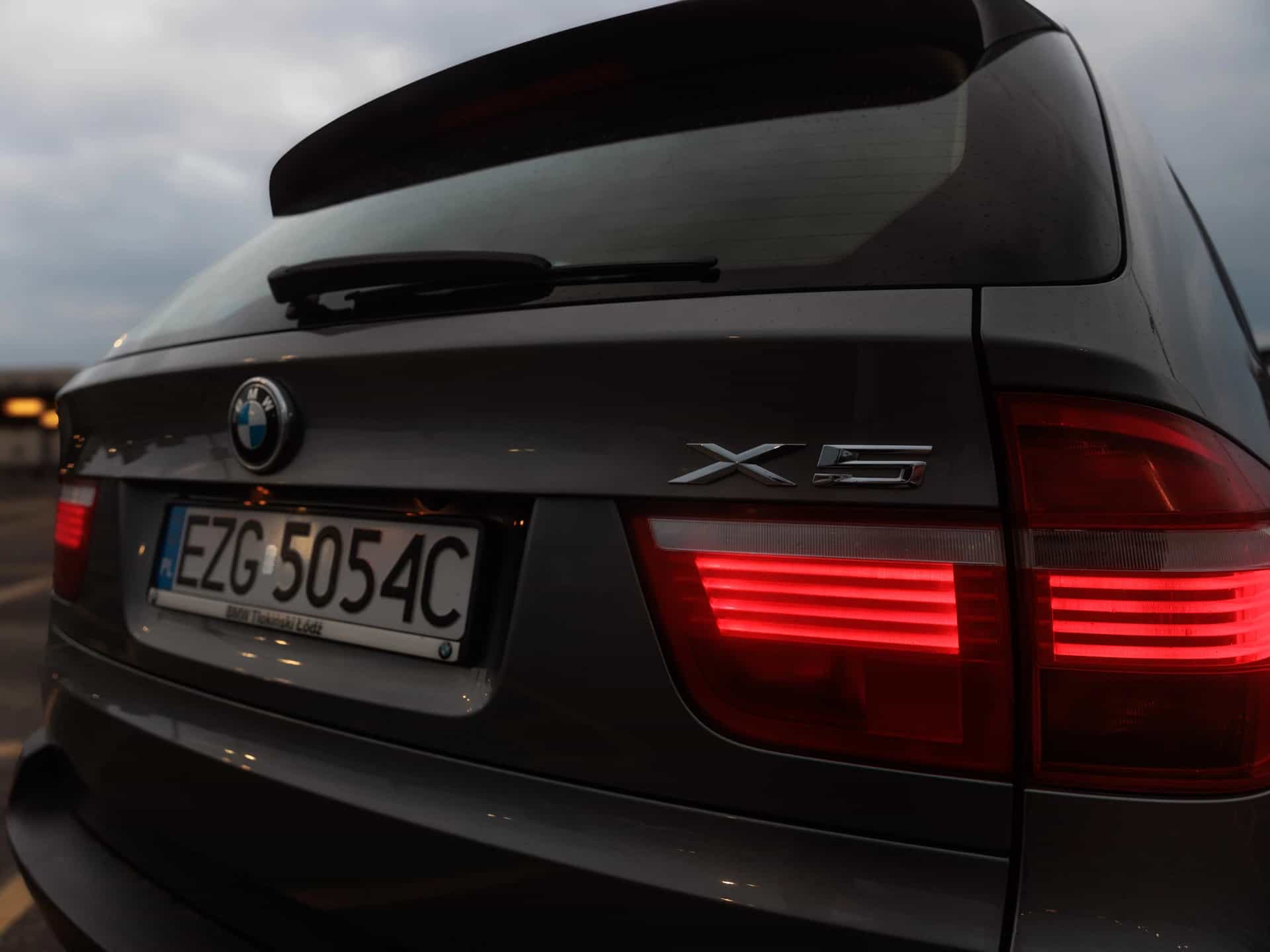 Zdjęcie samochodu BMW X5 3.5d xDrive numer 17