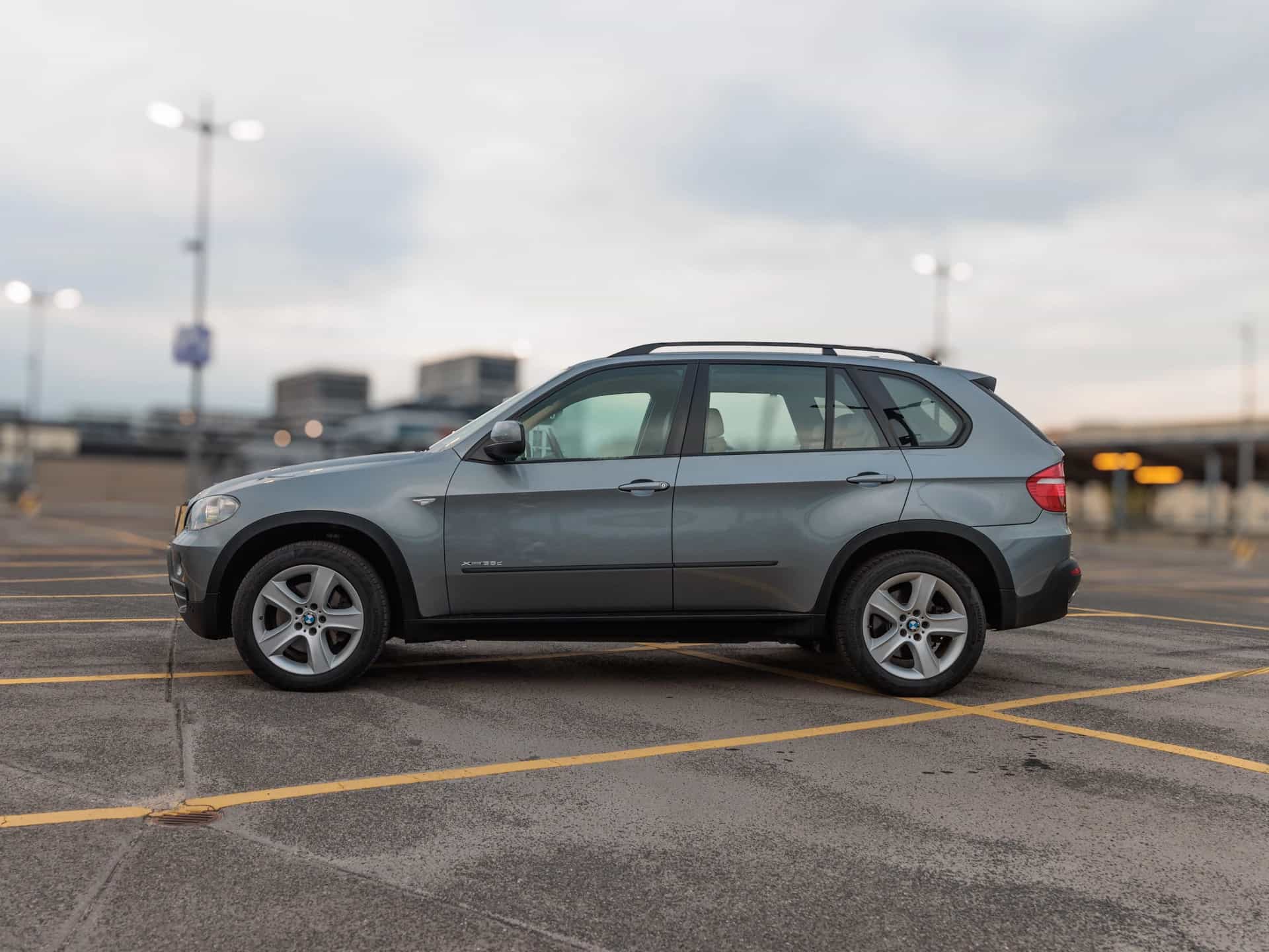 Zdjęcie samochodu BMW X5 3.5d xDrive numer 4